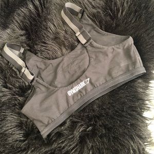 Gymshark sports bra 💛